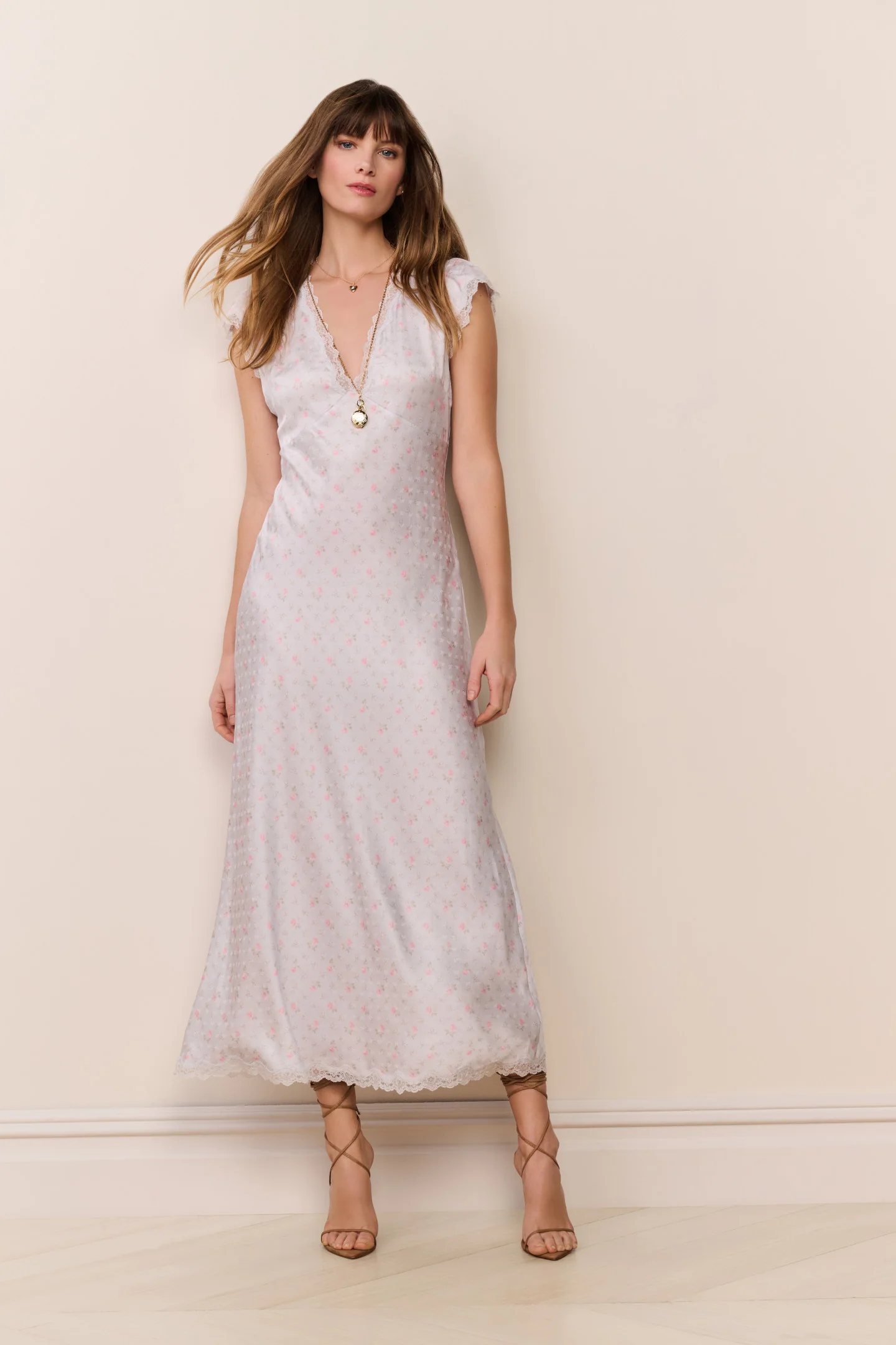 Vestido Longo em Seda com Estampa Floral Theodore Vestido Longo em Seda com Estampa Floral Theodore