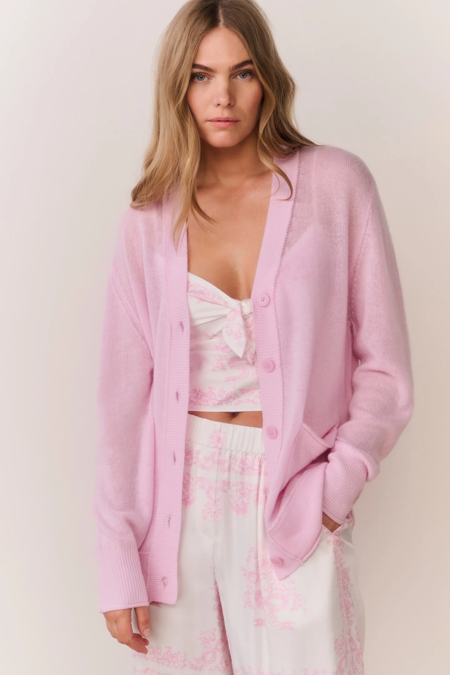 Cardigã de Cashmere Leve Applene