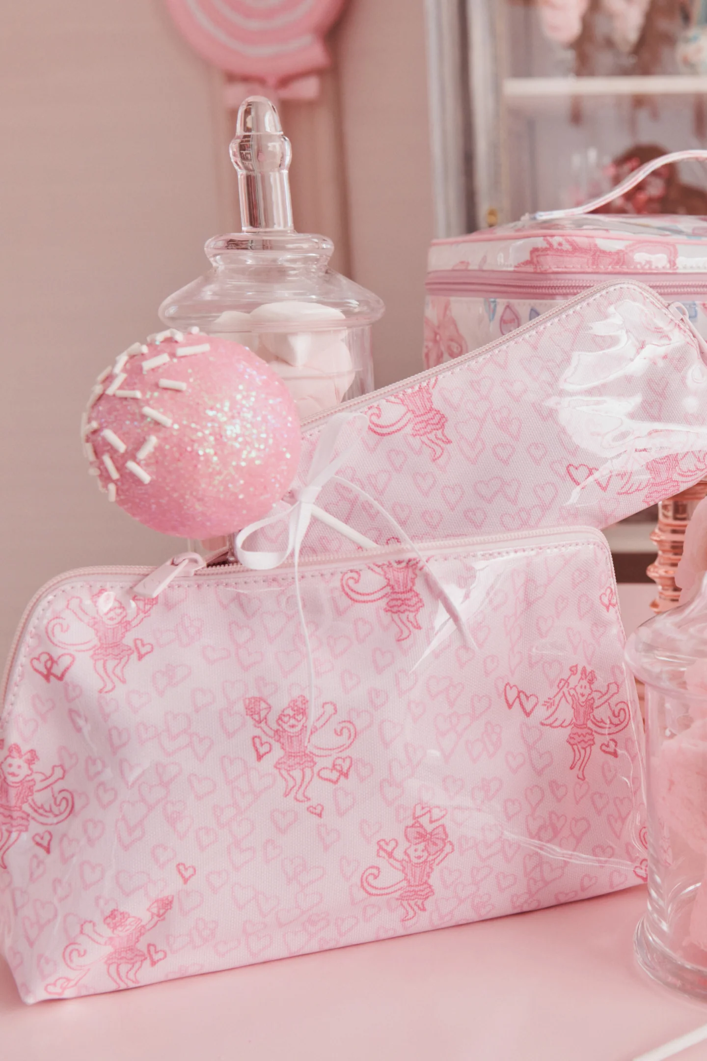 Bolsa de Maquiagem Grande LoveShackFancy x Roller Rabbit