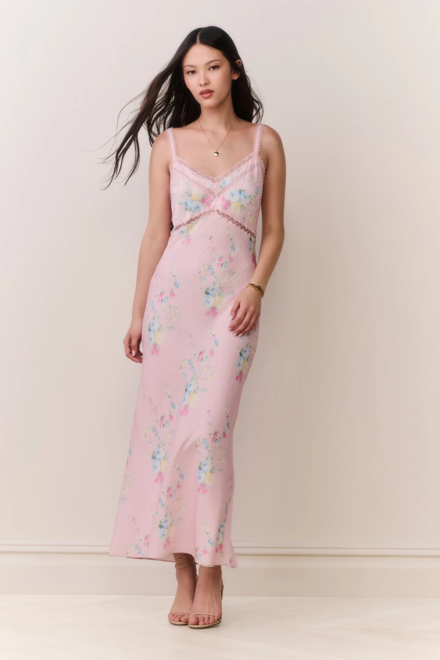 Vestido Longo de Renda Floral Annabeth