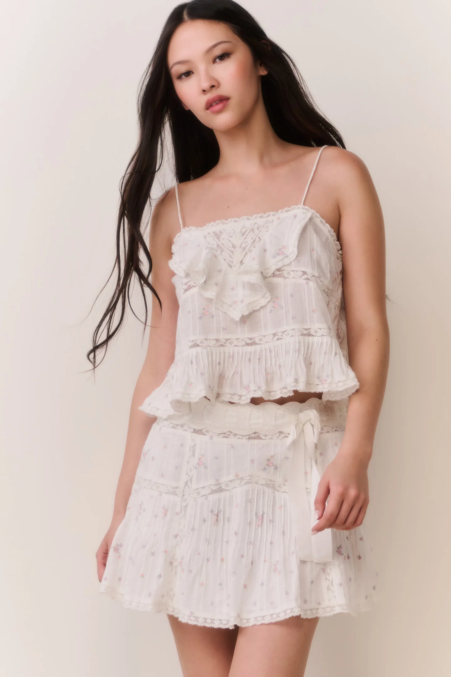 Top de Algodão Bordado Floral Ondeline