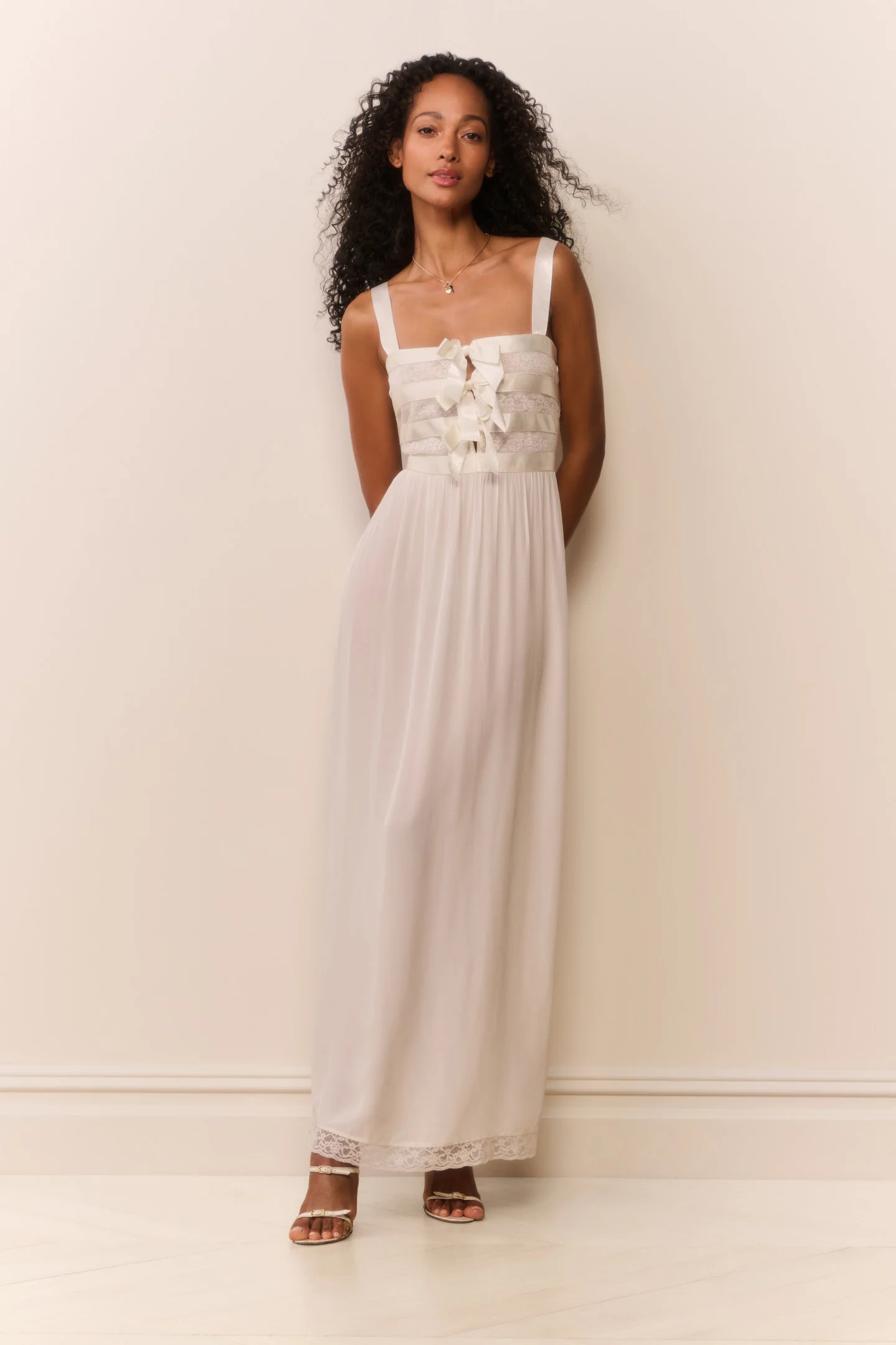 Vestido Longo Transparente com Laço e Listras Lovelace
