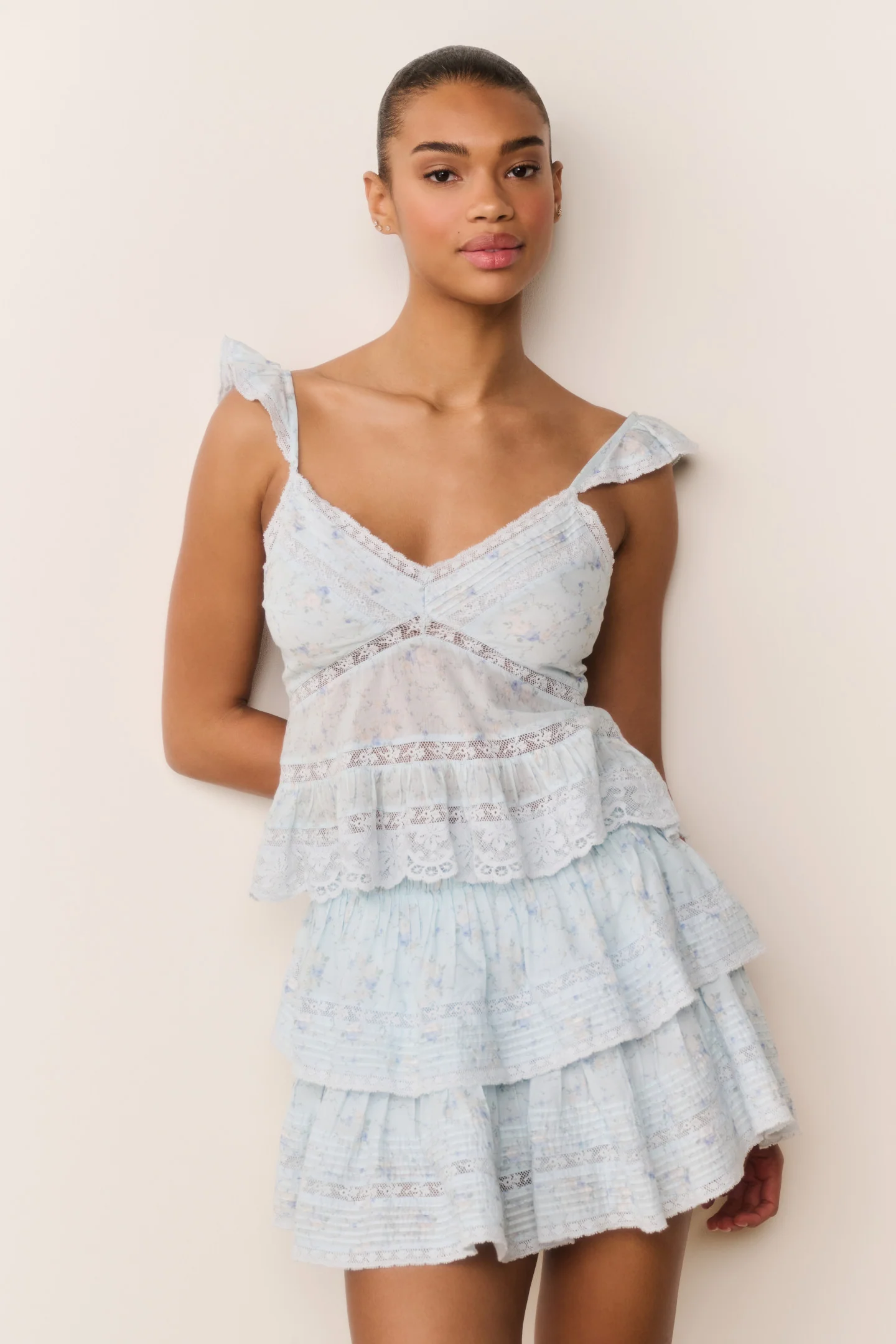 Saia Mini com Estampa de Guirlanda Floral e Riscas